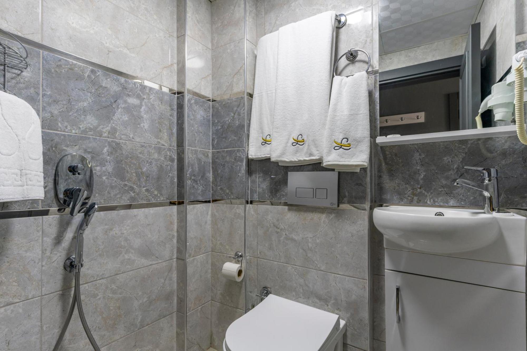 Olsen Hotels Antalya Buitenkant foto